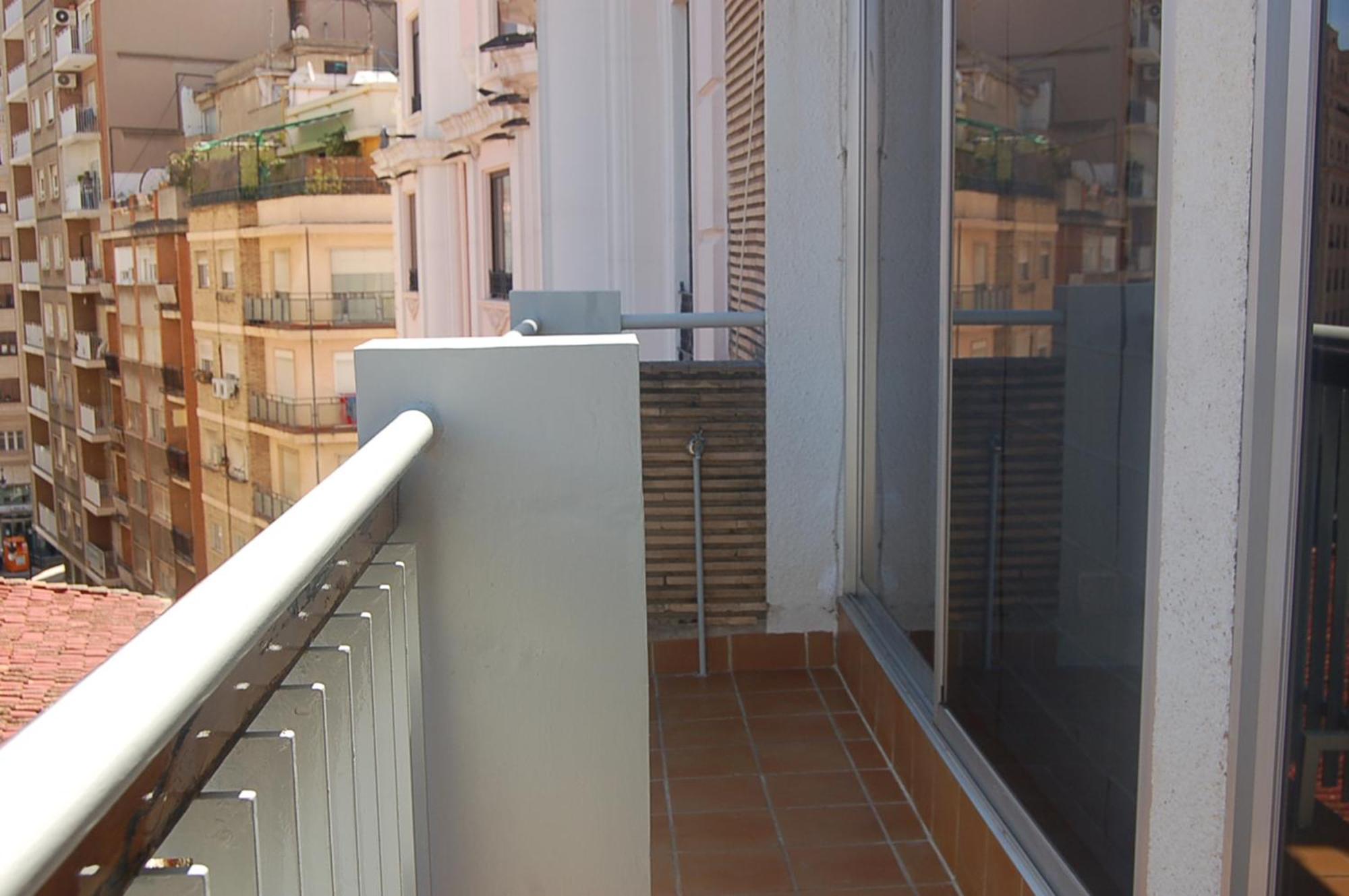 Apartamento Tiziano Mercado Central Lejlighed Valencia Eksteriør billede